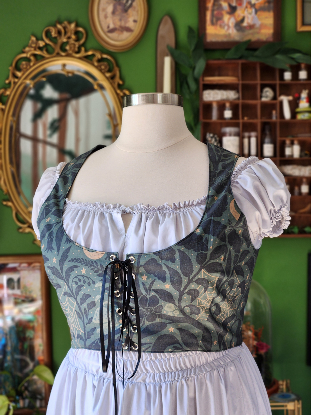 Mysterious Garden Bodice